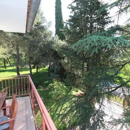 Clementina Apartament *