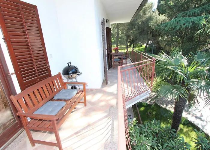 Clementina Apartment