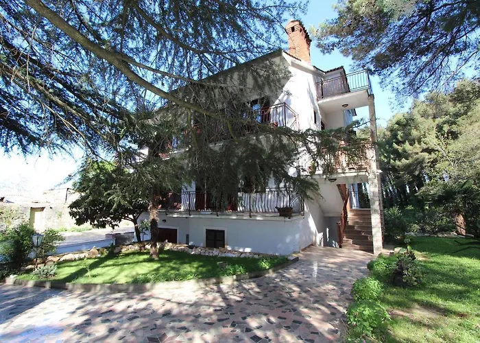 Apartment Clementina *